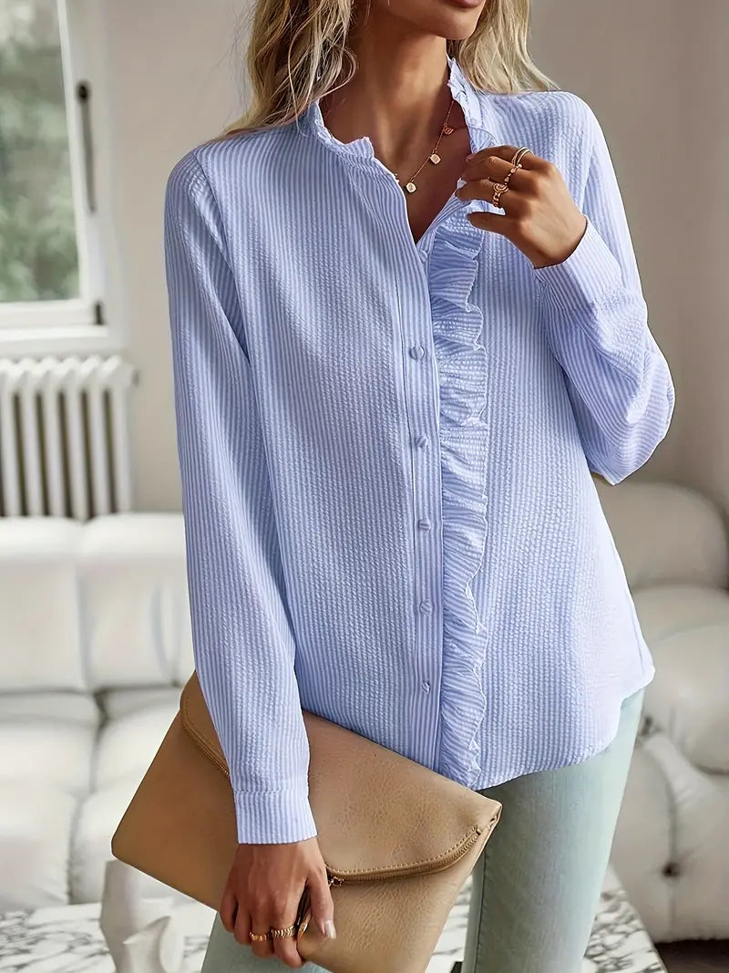 Karol™ | Elegant Stribet Bluse Med Flæsekant